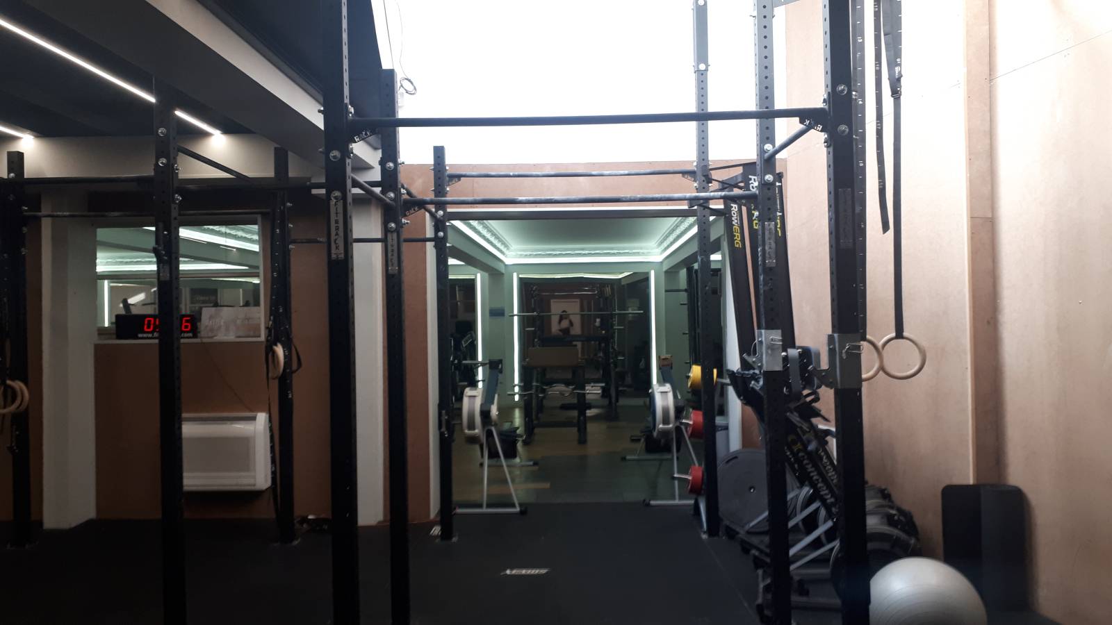 Aménagement d'une salle de sport à Talence par un architecte 