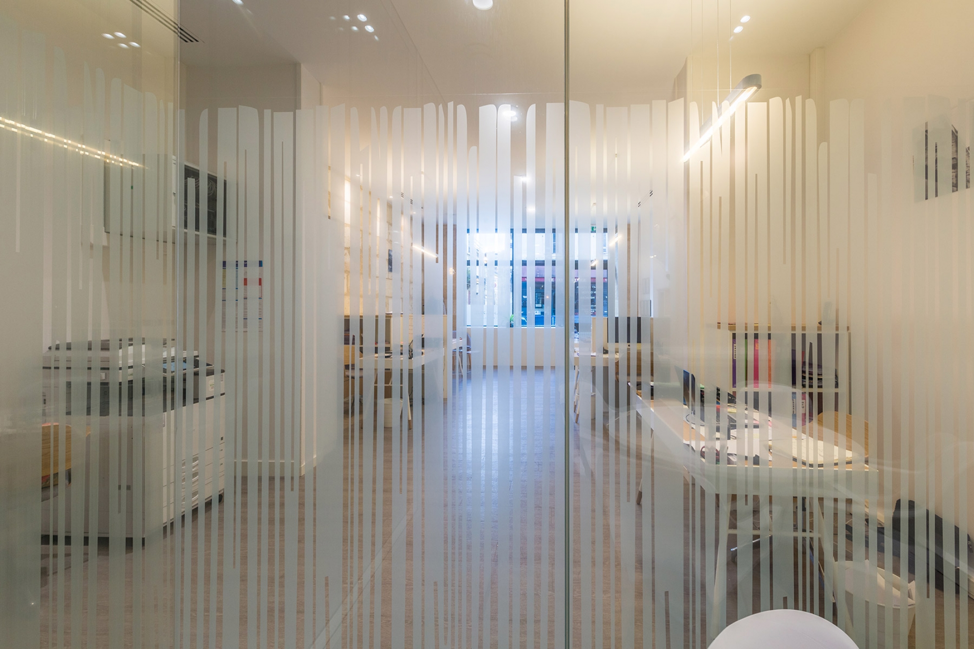 Architecte spécialisé pour optimiser un espace de travail au sein d'une entreprise en gironde