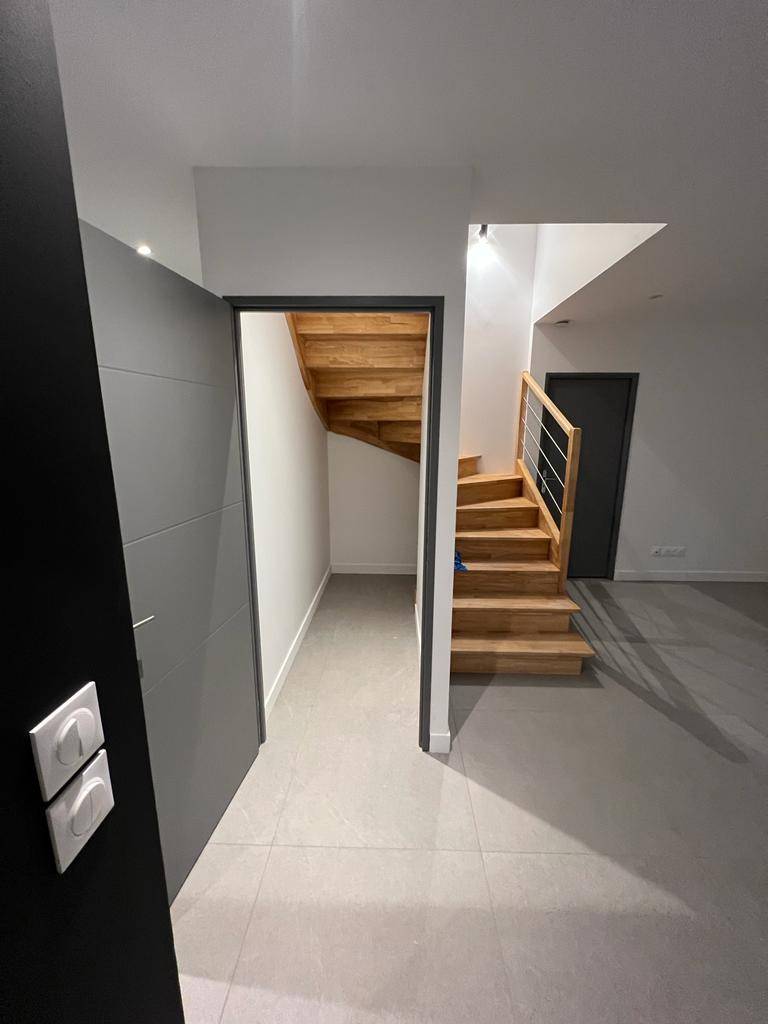 construction de logements neufs de type maisons accolées par achitecte à villenave d'Ornon proche de Bordeaux en gironde 