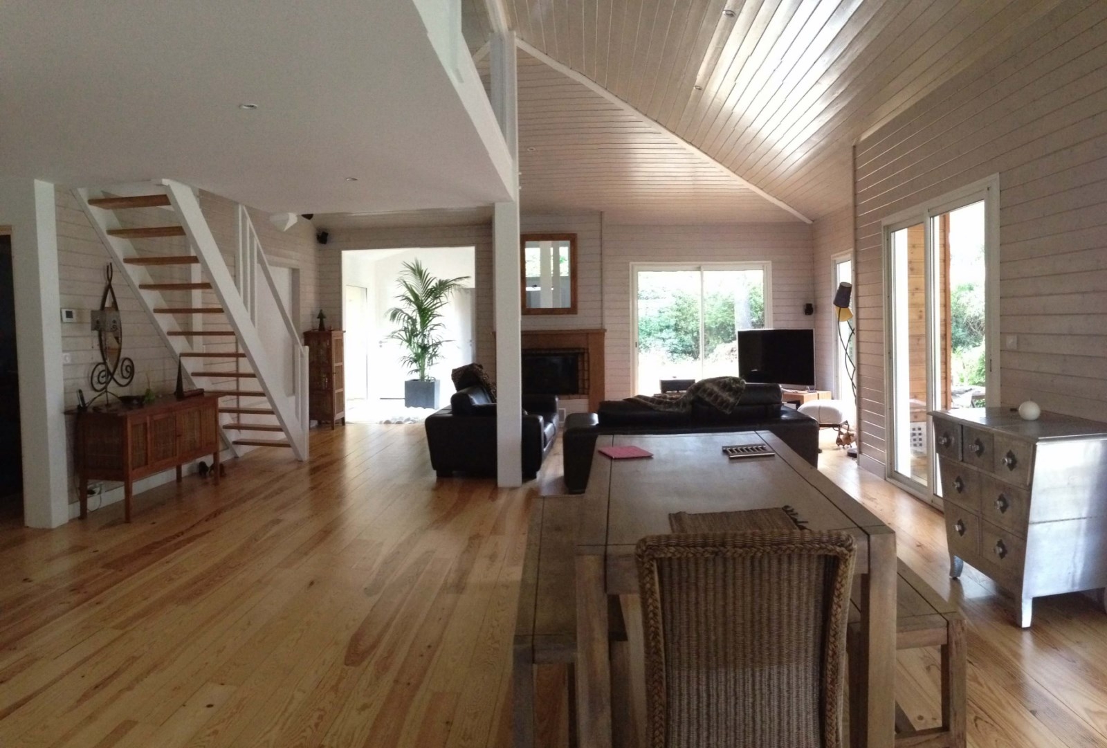 Construction maison ossature bois avec piscine  à Cestas proche de Bordeaux