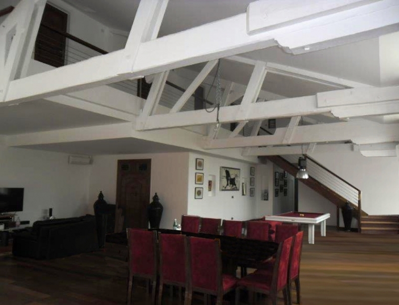 architecte d'intérieur Bordeaux améngement loft et appartement avec charpente apparente