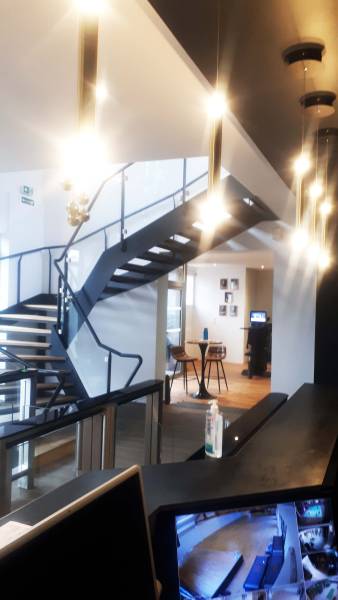 escalier métal pour salle de sport à talence proche de bordeaux en gironde 