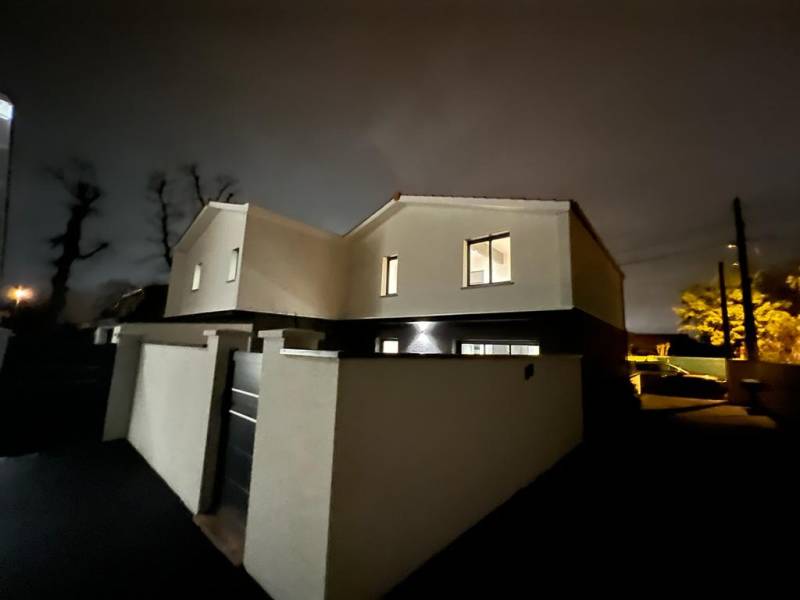 Construction de bâtiments neufs par un architecte qualifié à Villenave proche de Bordeaux en Gironde.