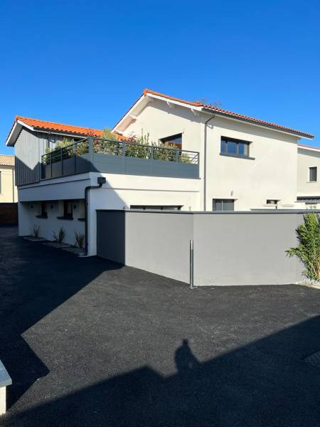 Construction de bâtiments neufs par un architecte qualifié à Villenave proche de Bordeaux en Gironde.