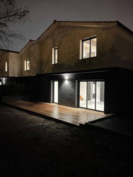 Où trouver un cabinet d'architecte spécialisé dans la construction et la rénovation à Lège cap Ferret sur le bassin d'arcachon