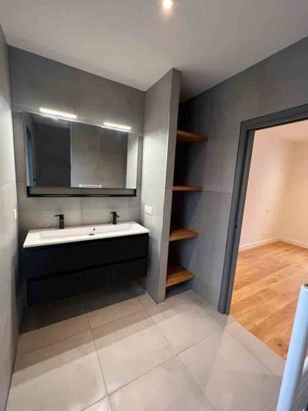 Construction de bâtiments neufs de type maisons accolées par un architecte à Villenave proche de Bordeaux en Gironde.